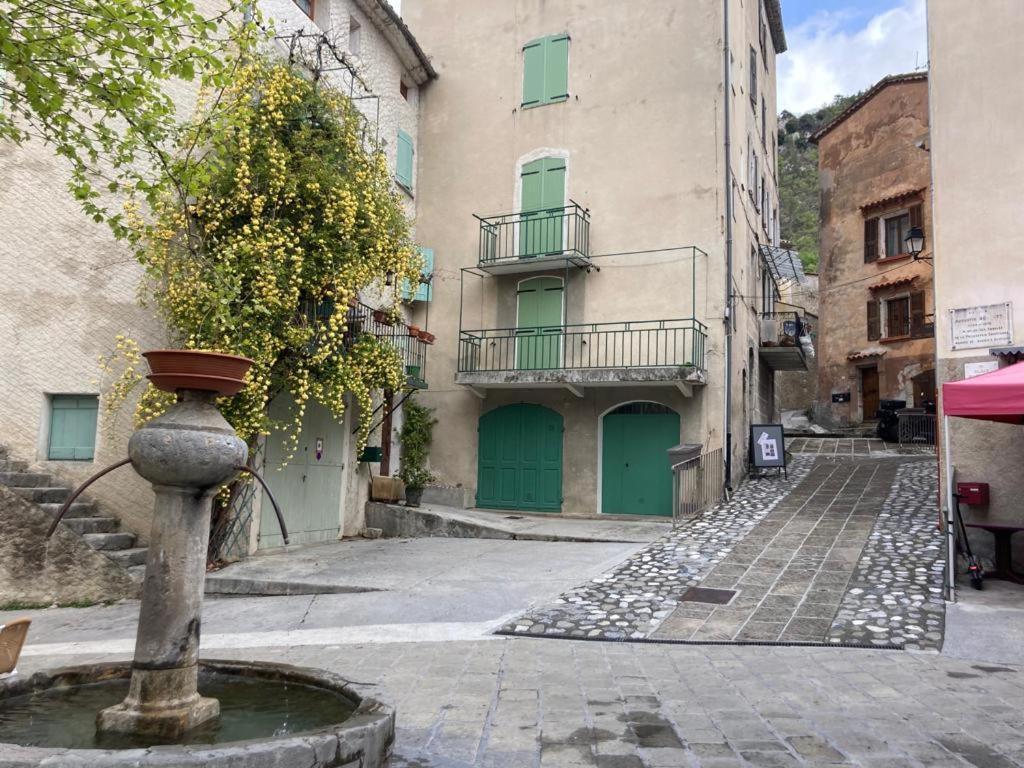 L'Orbitelle Appartement Entrevaux Buitenkant foto