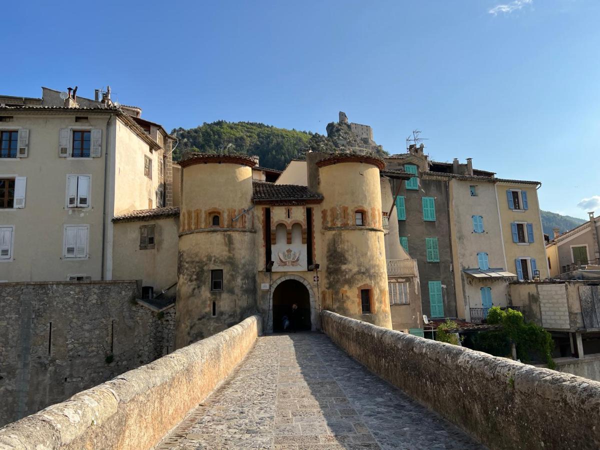 L'Orbitelle Appartement Entrevaux Buitenkant foto